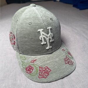 Chenille Kith New York Mets Hat Grey/Red Colorway 7 1/8